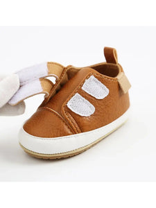THE BABY VELCRO SNEAKERS - brown