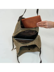 THE ANNISTON CANVAS HOBO BAG - green