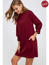 Load image into Gallery viewer, THE ERICA 3/4 SLEEVE CREPE SHIFT DRESS - burgundy