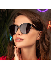Load image into Gallery viewer, FREYRS DIVA SUNNIES 88-1